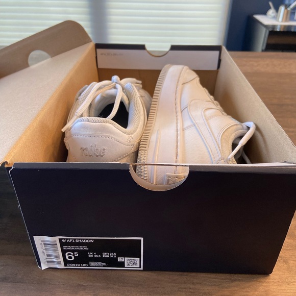 Women’s Nike Air Force 1 Shadow Sneaker - Picture 10 of 16